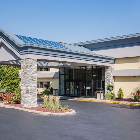Baymont By Wyndham Madison West/Middleton Wi West Hotel Exterior foto