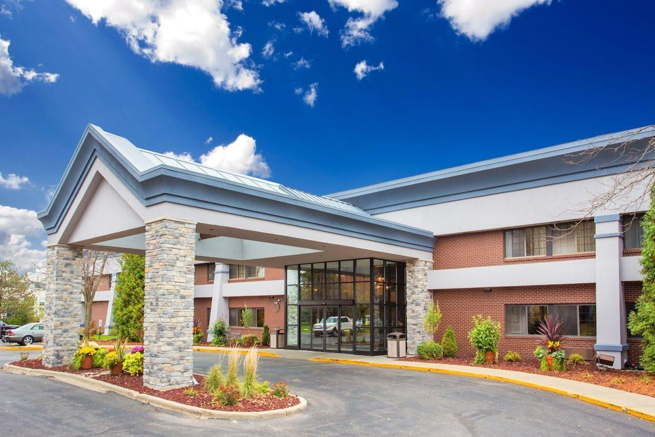 Baymont By Wyndham Madison West/Middleton Wi West Hotel Exterior foto